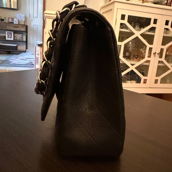 CHANEL Jumbo Single Flap Bag – Black Caviar Leather Quilted with Silver Hardware - Picture 3 of 9